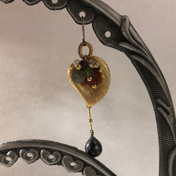 Gold Leaf Dangle Drop Earrings - Picture 4 of 4